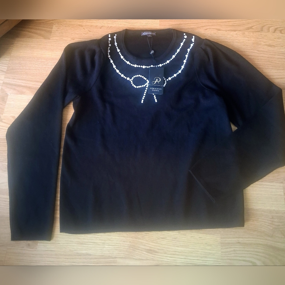 NWT Andrianna Papell Ladies Sweater, Black  Pearls Pattern Neck Sz M,  MSRP $99